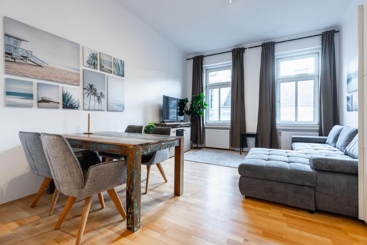 Cozy Apartment Steps Away From Subway Station Відень Екстер'єр фото